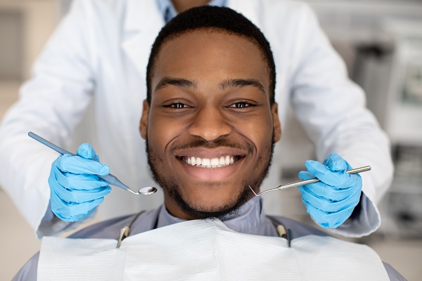 Cosmetic Dentistry: What Is Crown Lengthening?